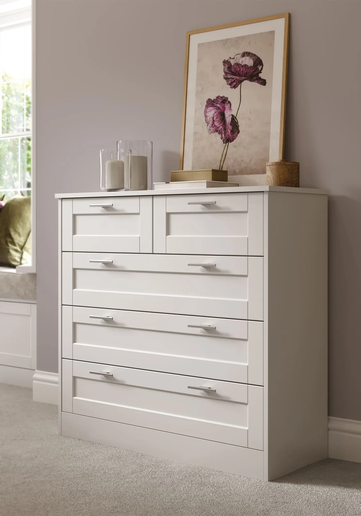 Pale bespoke chest of drawers, detail